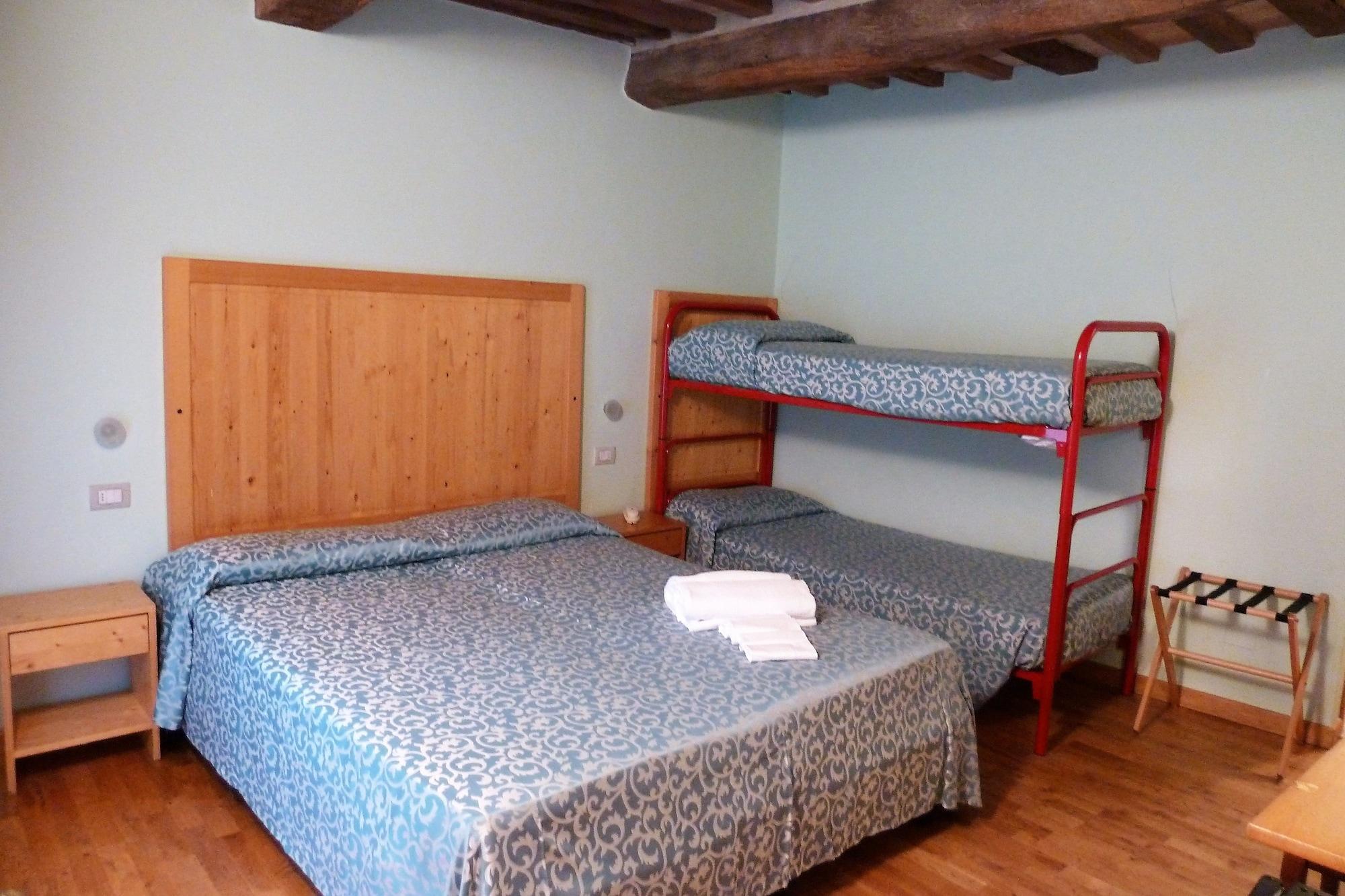 Hotel Tre Ceri غوبيو المظهر الخارجي الصورة