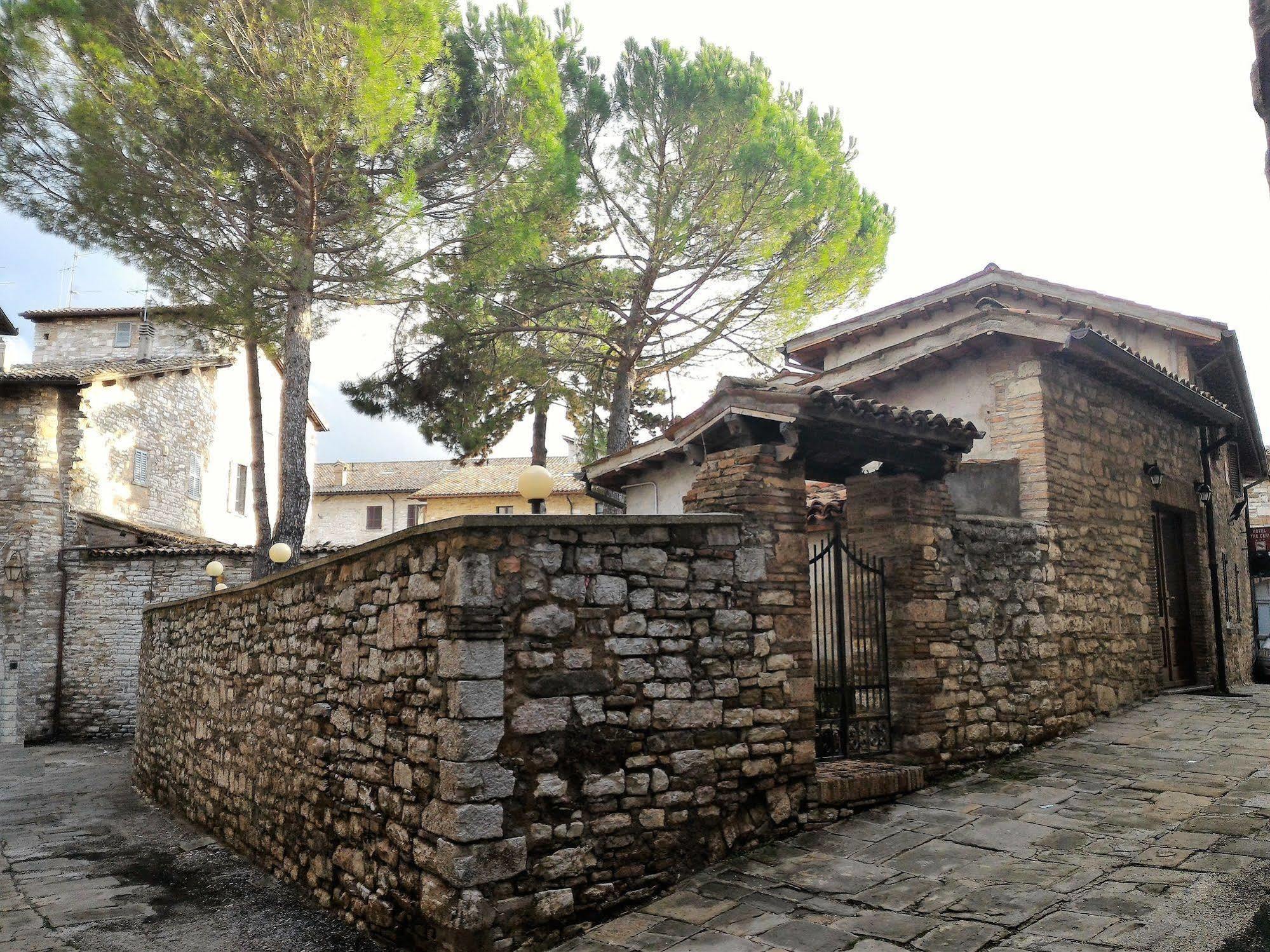 Hotel Tre Ceri غوبيو المظهر الخارجي الصورة
